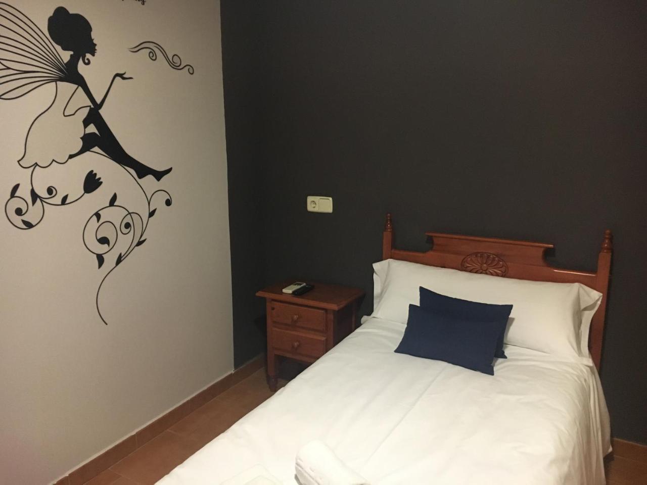 Hostal Imaginatelo Карраскоса-дель-Кампо Экстерьер фото